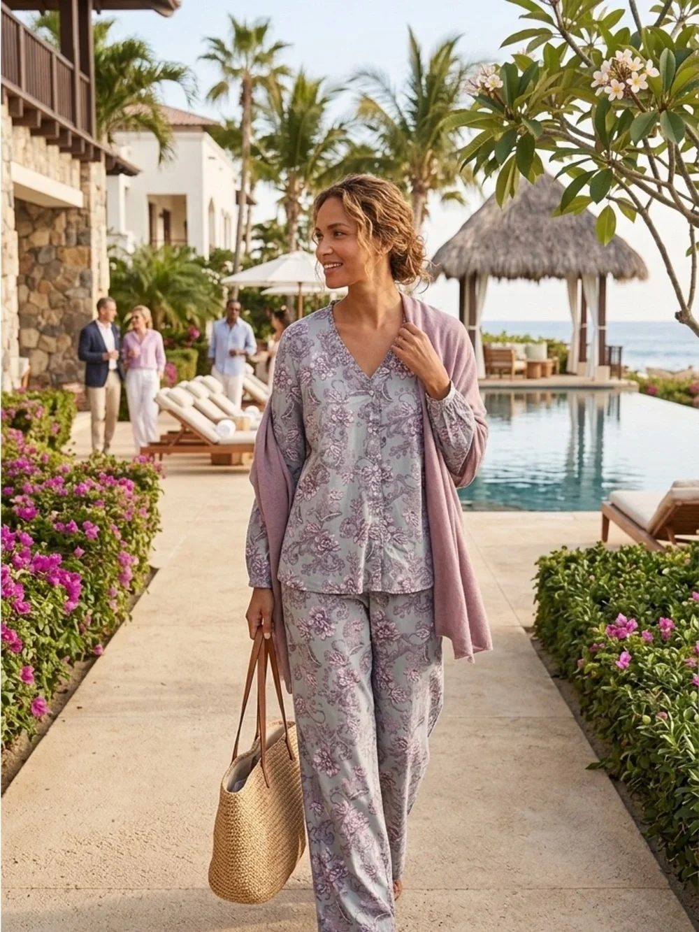 Soft Surroundings Lavender Paisley Lounge Pajama Set with Matching Wrap